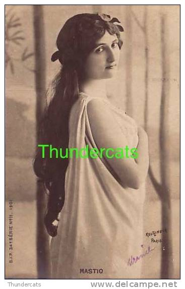 REAL PHOTO POSTCARD BEAUTIFUL STAGE STAR FASHION LADY MASTIO  ** CPA TRES JOLIE ARTISTE  FEMME  MODE - Artisti