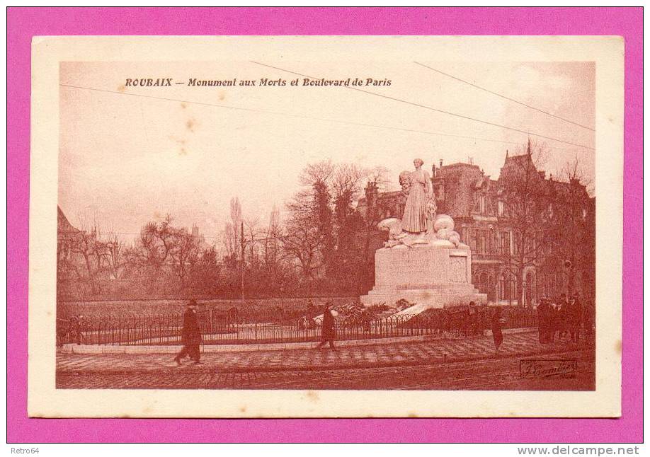 CPA  FRANCE  59  -  ROUBAIX  -  Monument Aux Morts Et Boulevard De Paris - Roubaix