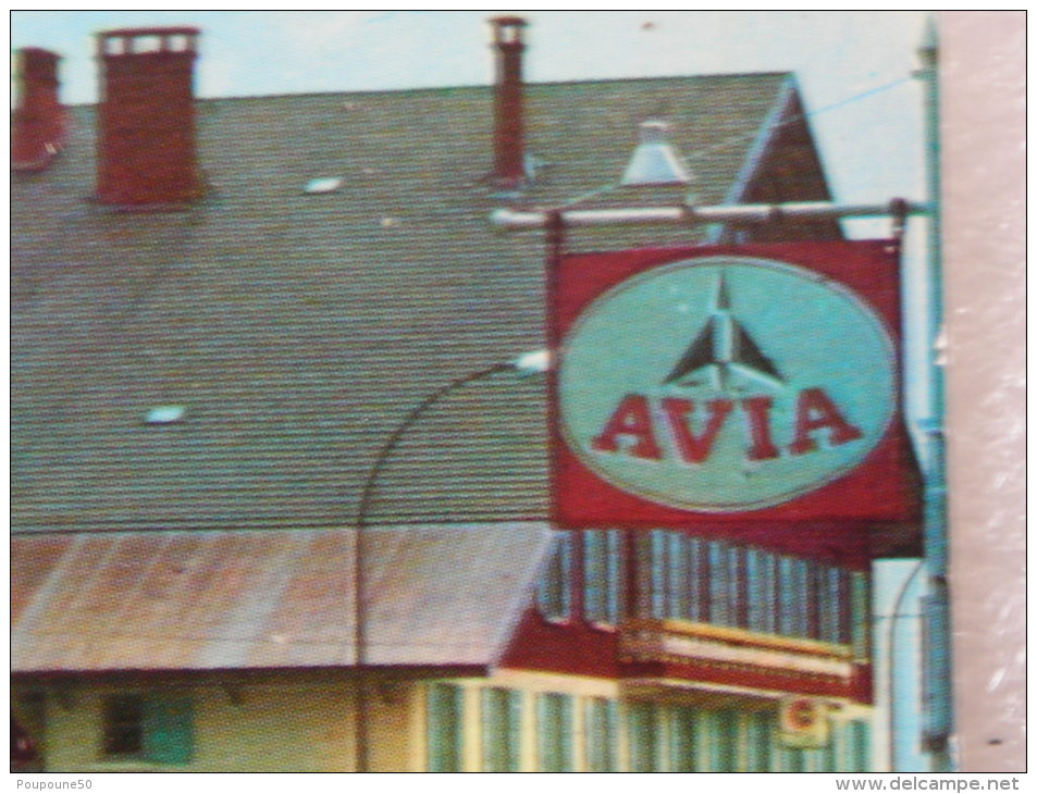 CP 01  - LE COL DE LA FAUCILLE  -  GEX -  Douane Zoll   - " L'hôtel La Couronne "   - Station Essence AVIA - Gex