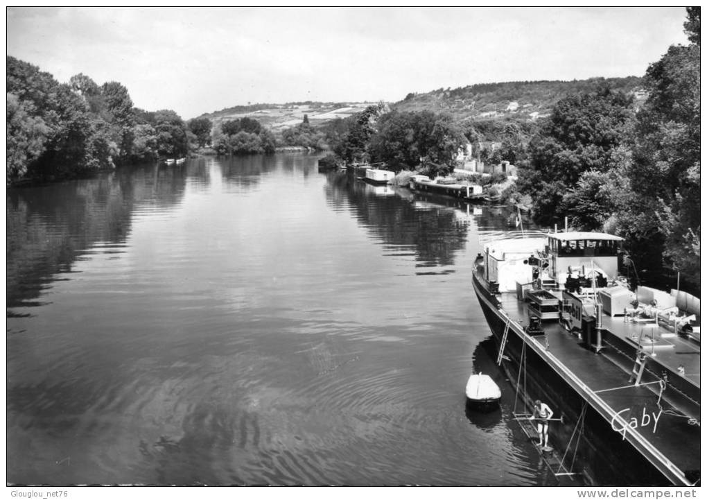 78-LIMAY...LA SEINE ET LES COLLINES DE ST-SAUVEUR AVEC PENICHE....CPSM GRAND FORMAT - Limay