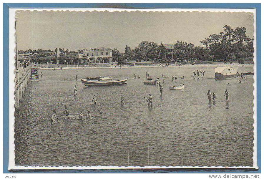 33 - ANDERNOS -- La Plage Et Le Casino - 1950 - 60 - Andernos-les-Bains