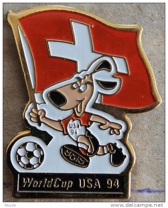 WORLD CUP USA 94 SOCCER - COUPE DU MONDE DE FOOTBALL USA 94 -  SUISSE - DRAPEAU - FLAG -  2 - Football