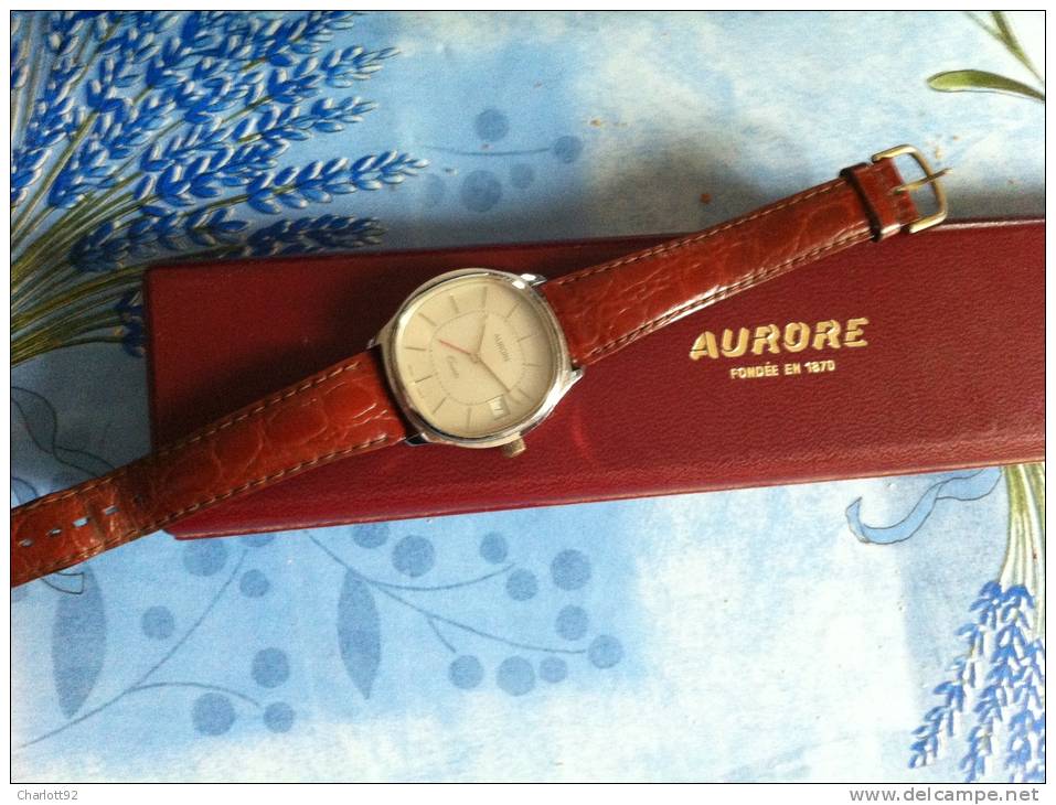 MONTRE D'HOMME MARQUE AURORE A QUATZ TROTTEUSE DATE BRACELET CUIR TRES BON ETAT - Watches: Old