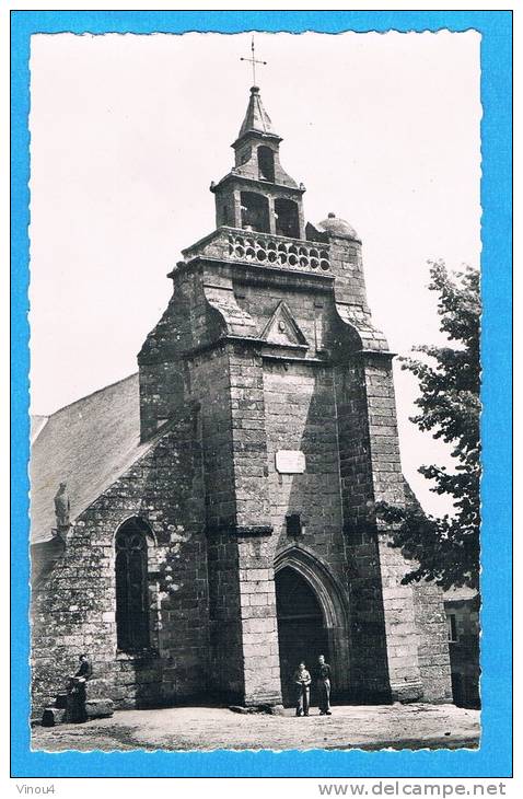 CPSM - St Nicolas -du-Pelem- L'église -22 Côtes D'Armor - Saint-Nicolas-du-Pélem