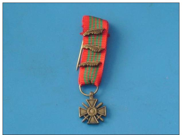 Medaille CROIX DE GUERRE Miniature Militaire 3 Palmes - France