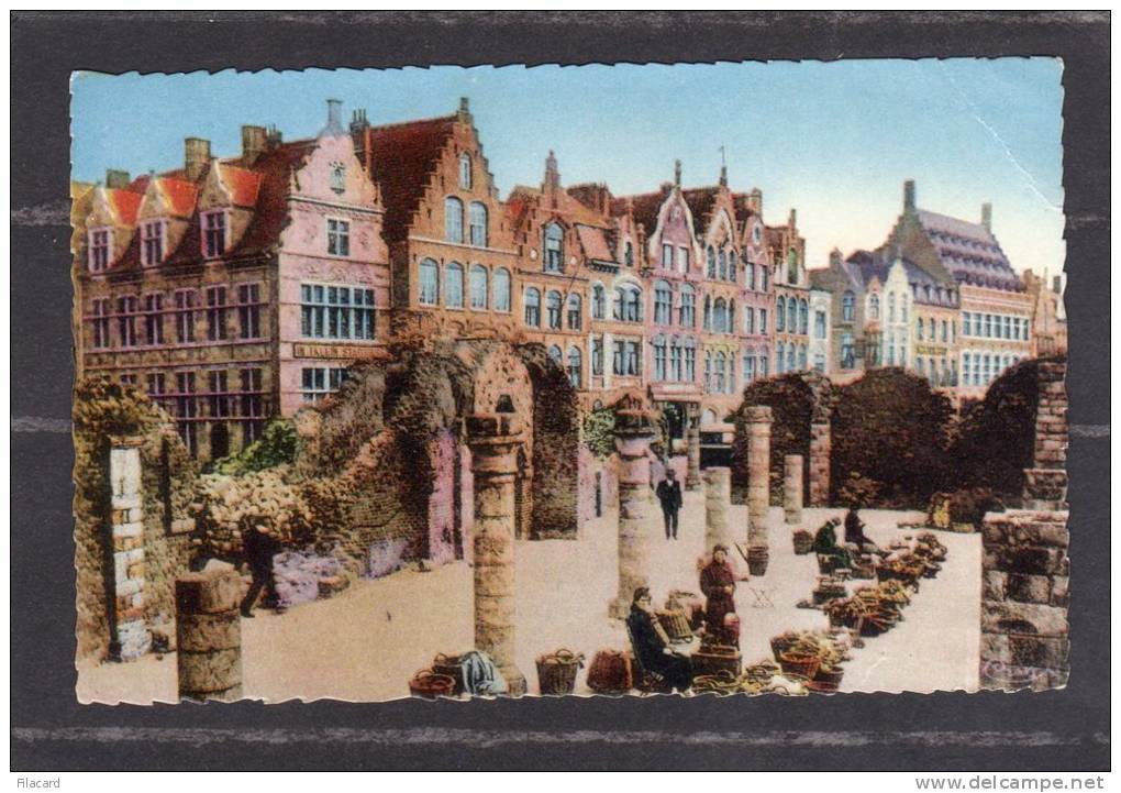 32560      Belgio,   Ypres  -  Ruines  Des  Halles,  VG  1948 - Ieper