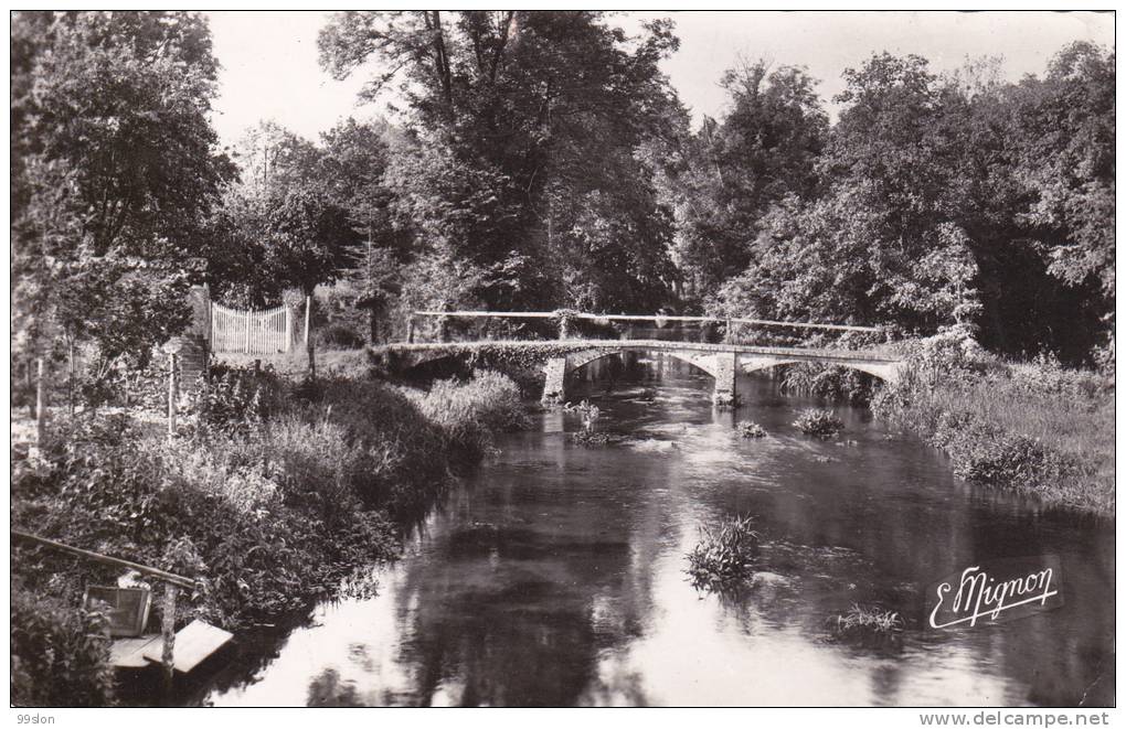 27 - MARCILLY-SUR-EURE - La Passerelle Sur Le Couénon - Marcilly-sur-Eure