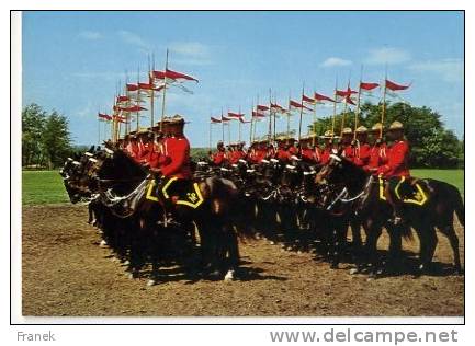 CA092 - Royal Canadian Mounted Police - Cartoline Moderne