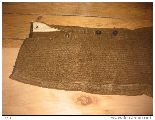 Pantalon-culotte Mde 1914 Taillé Dans Un Velours Cotelé, Fabrication Soignée, Officier ??? - Uniformes