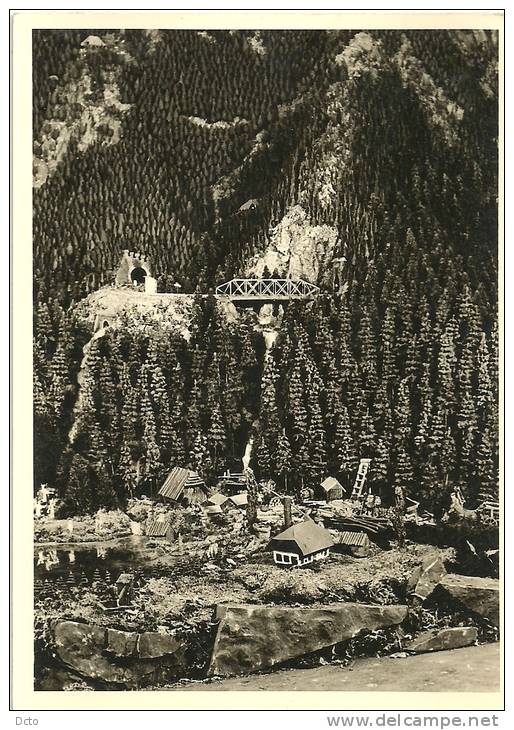 Carte-photo : Foto Leni Bauer, Much (Sieg) :Schwarzhalder-Gebirgskrippe Sankt Oswald Im Höllental... 1958/59 - Autres & Non Classés