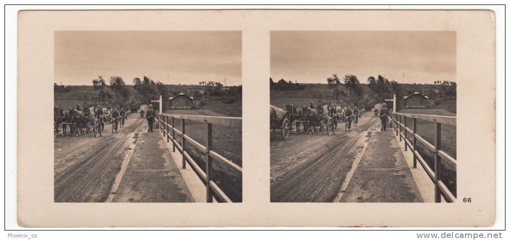 MILITARIA - WW II, Poland,  Die Deutsche Besetzung Der Polnischen 1939 - Deutsch Truppenkolonnen Den San - Stereoscopes - Side-by-side Viewers