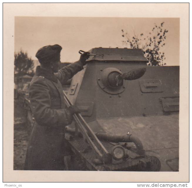 MILITARIA - WW II, Poland,  Die Deutsche Besetzung Der Polnischen 1939 - Deutschen Fuherepanzerwagen - Stereoscopi