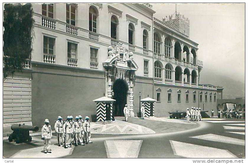 Principauté De MONACO - Relève De La Garde Au Palais De S.A.S. Le Prince De Monaco (Ed. Palais De Monaco, 1-166) - Other & Unclassified