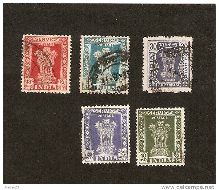 OS.23-5. India, LOT Set Of 5 - 1957 Service Stamp Coat Of Arms - 1957 - 1958 Asokan Lion Capital Service - Verzamelingen & Reeksen