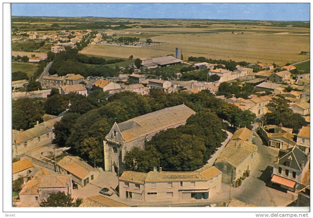 ANGOULINS . - Vue Aérienne . L'Eglise.  CPM - Angoulins