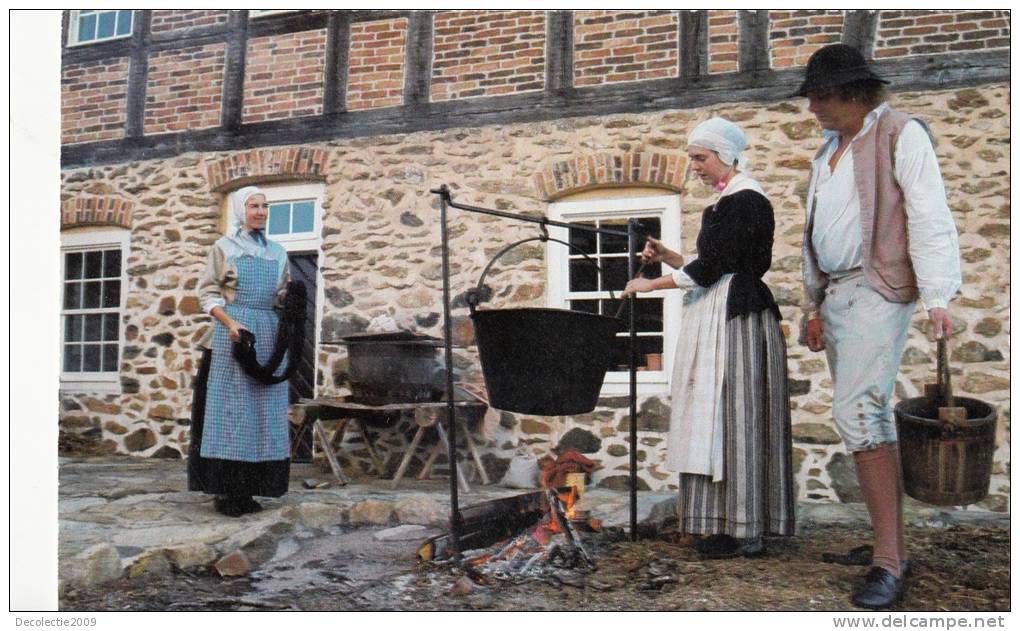 BR31070 Dyeing Wool In Old Salem Winston Salem    2 Scans - Winston Salem