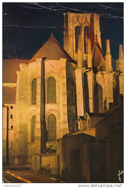 Couleurs Et Lumière De France - Larchant - L'Eglise Saint-Mathurin (XII-XIIIè S.) L'Abside Vue De Nuit - Larchant