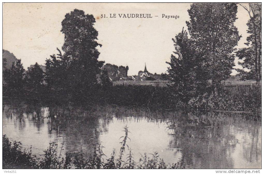 Le Vaudreuil  Paysage EURE - Le Vaudreuil