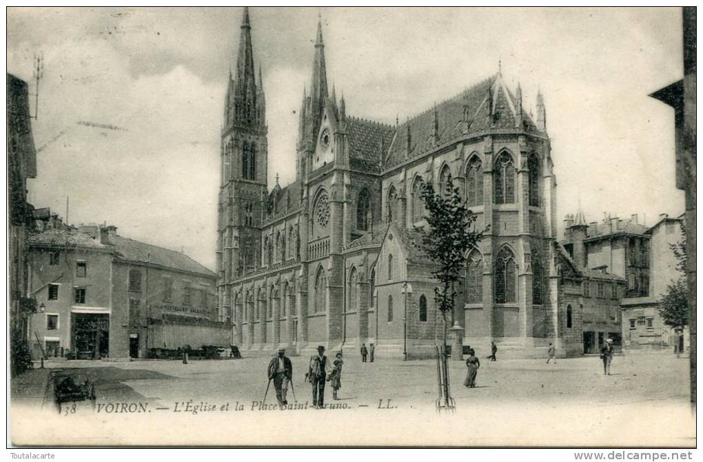 CPA 38 VOIRON L EGLISE ET LA PLACE SAINT BRUNO 1907 Animée - Voiron