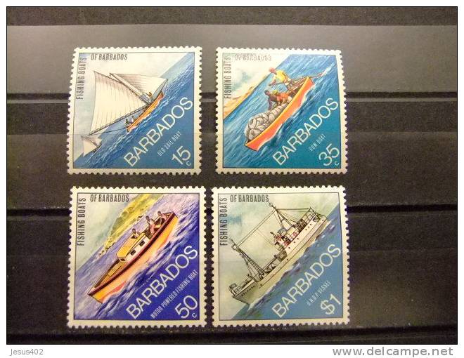 BARBADOS 1974 BARCOS De PESCA Yvert 369 / 372 ** MNH - Barbados (1966-...)