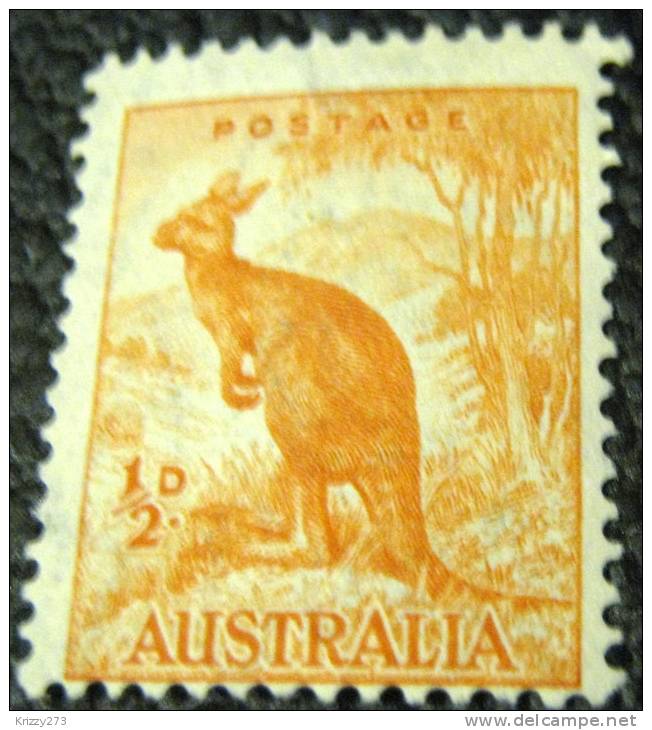 Australia 1937 Kangaroo 0.5d - Used - Oblitérés