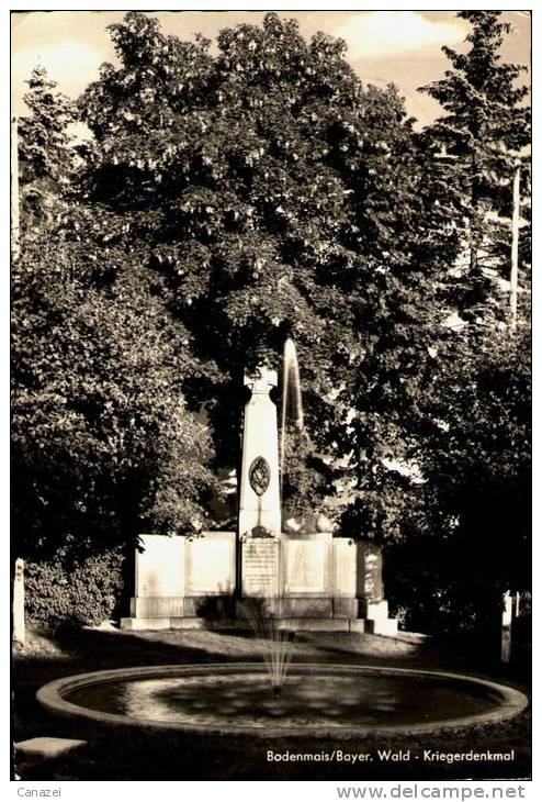 AK Bodenmais, Kriegerdenkmal, Gel 1968 - Bodenmais