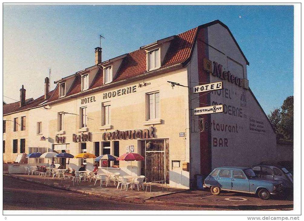 52 - MONTIGNY LE ROI  - Inter  Hôtel Moderne (automobiles Renault R6, Citroen) - Montigny Le Roi