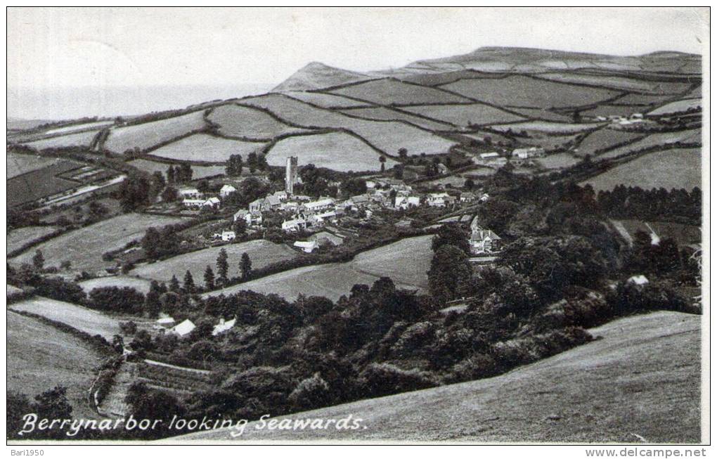 Beatiful Old Post Card    "    BERRYNARBOR  LOOKING  SEAWARDS       " - Ilfracombe