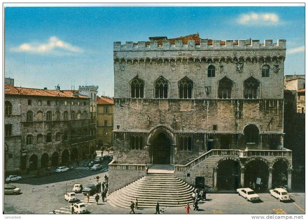 Italy, Perugia, Town-Hall Palace, Unused Postcard [12087] - Perugia