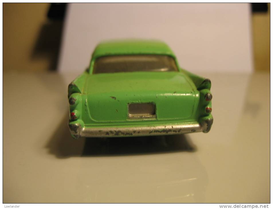 DINKY TOYS ENGLAND 191 DODGE ROYAL SEDAN