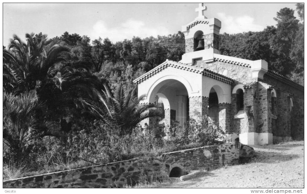 Le Rayol - Canadel Sur Mer En 1961 - Autres & Non Classés