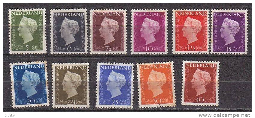 Q9374 - NEDERLAND PAYS BAS Yv N°466/77 * (-467A ET 476) TACHES DE RUILLE - Unused Stamps