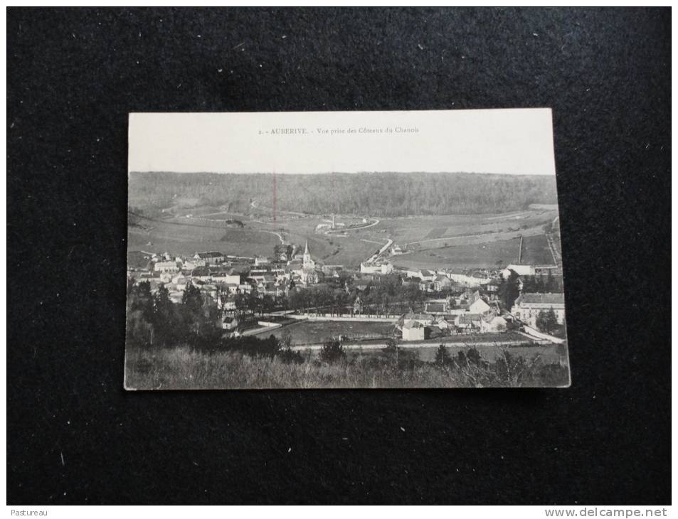 Auberive :Vue Prise Des Côteaux Du Chanois . Le Village. - Auberive