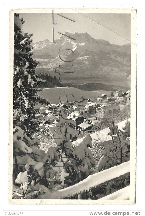 Leysin (Suisse, Vaud) : Vue Générale En Hiver En 1953 (animé) . - Champtoceaux