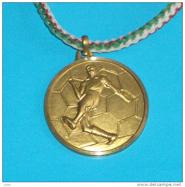 FOOTBALL MEDAL ( Croatia ) *  Soccer Fussball Futbolfutebol Calcio Voetbal Foot Medaille Sport - Bekleidung, Souvenirs Und Sonstige