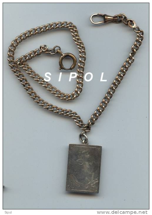 Chaine  + Médaille Rectangulaire  D Un élève De De L Ecole Des Mines De Nancy  " Mines 2 Aout 1927 P.Mota " - Autres & Non Classés