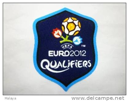 EURO QUALIFIER  PATCH FOOTBALL 2012 - Scudetti In Tela