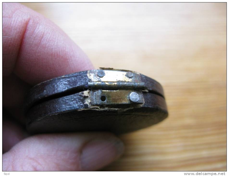 Medaille De Bronze Pont à Mousson 25 Aout 1901 - 2 Rameurs 3è Prix Périssoire Dans Grosloup - Rowing