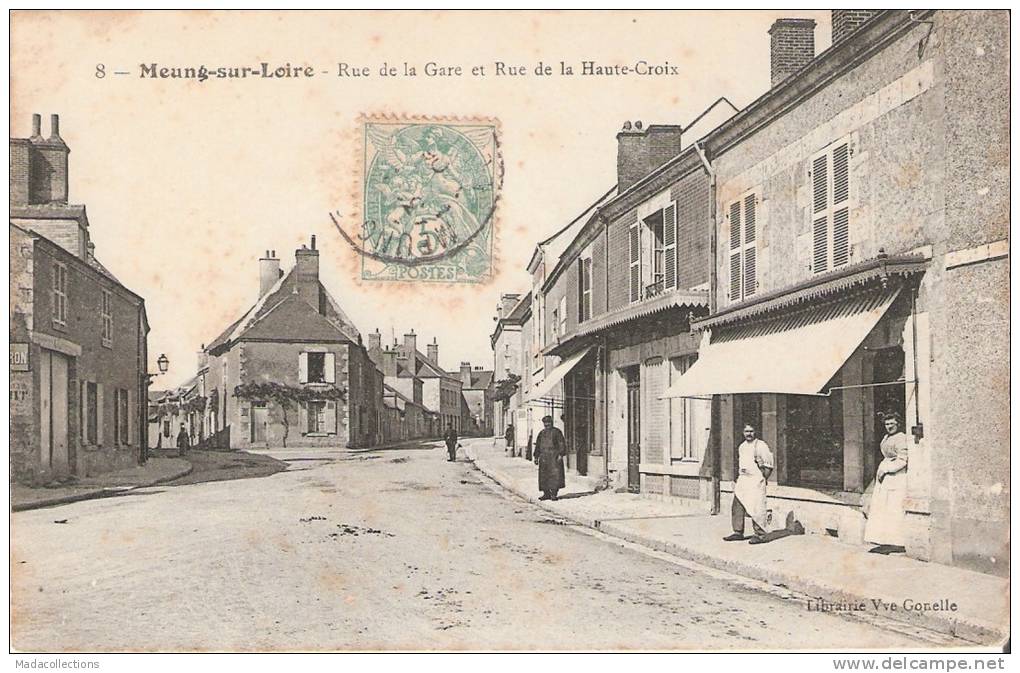 Meung-sur-Loire (45 ) La Rue De La Gare Et La Rue Haute-Croix - Autres & Non Classés