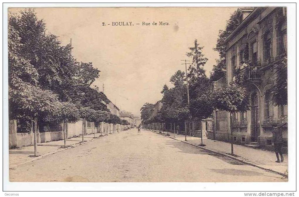 CPA 57 – BOULAY – Rue De Metz - Boulay Moselle