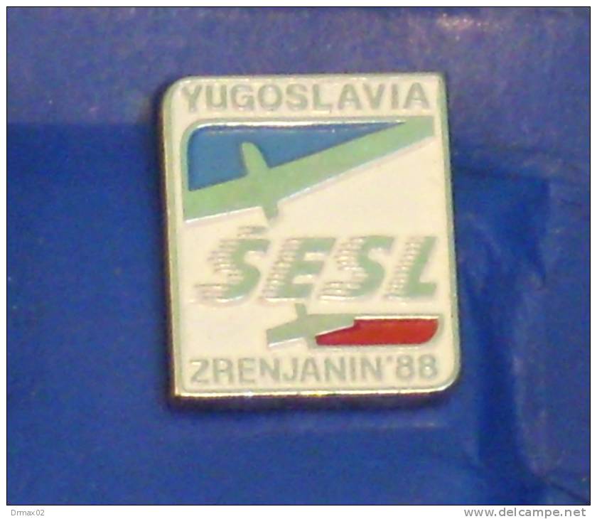 GLIDER European Championships free flight 1988 Zrenjanin Yugoslavia / FAI - F1 ABC / ORIG.set 3 pins gliding vol à voile