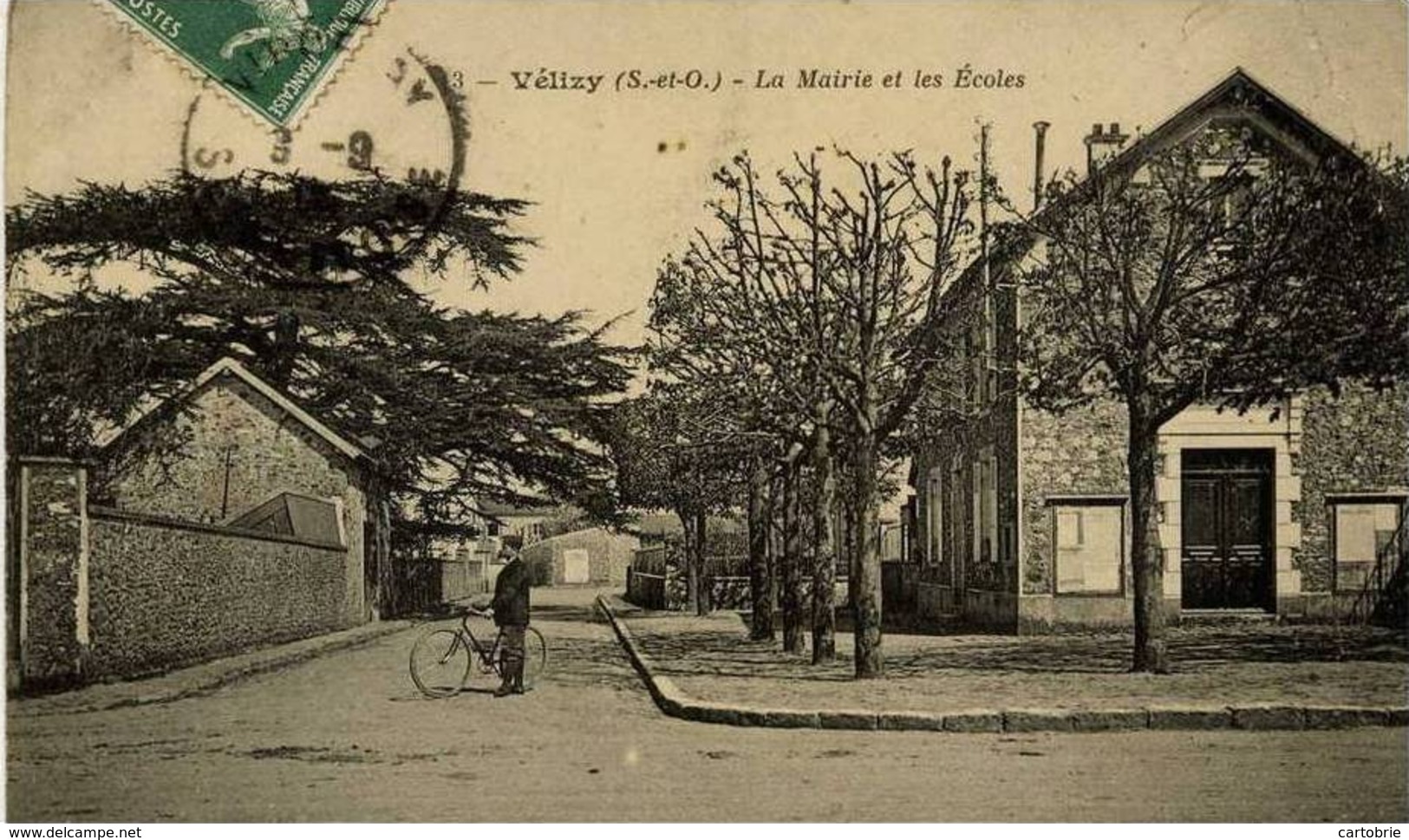 78 VÉLIZY - La Mairie Et Les Écoles - Animée - Velizy