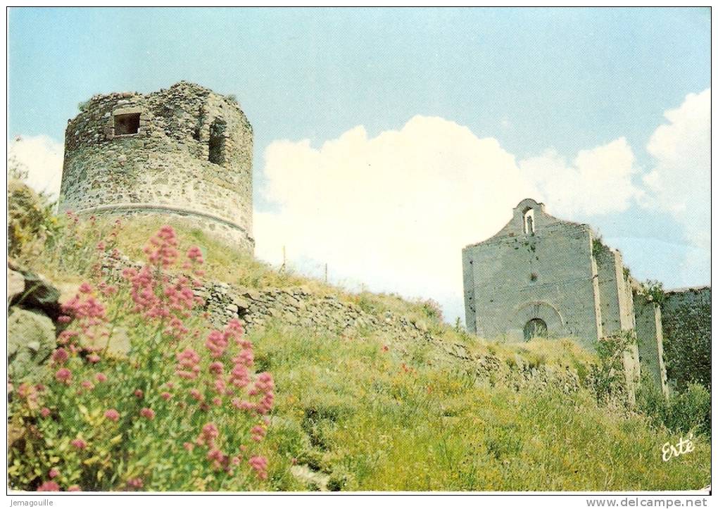 LA GARDE 83 - La Vieille Garde, Son Rocher, La Chapelle Et La Tour Du Château - 28.8.1980 - U-1 - La Garde Freinet