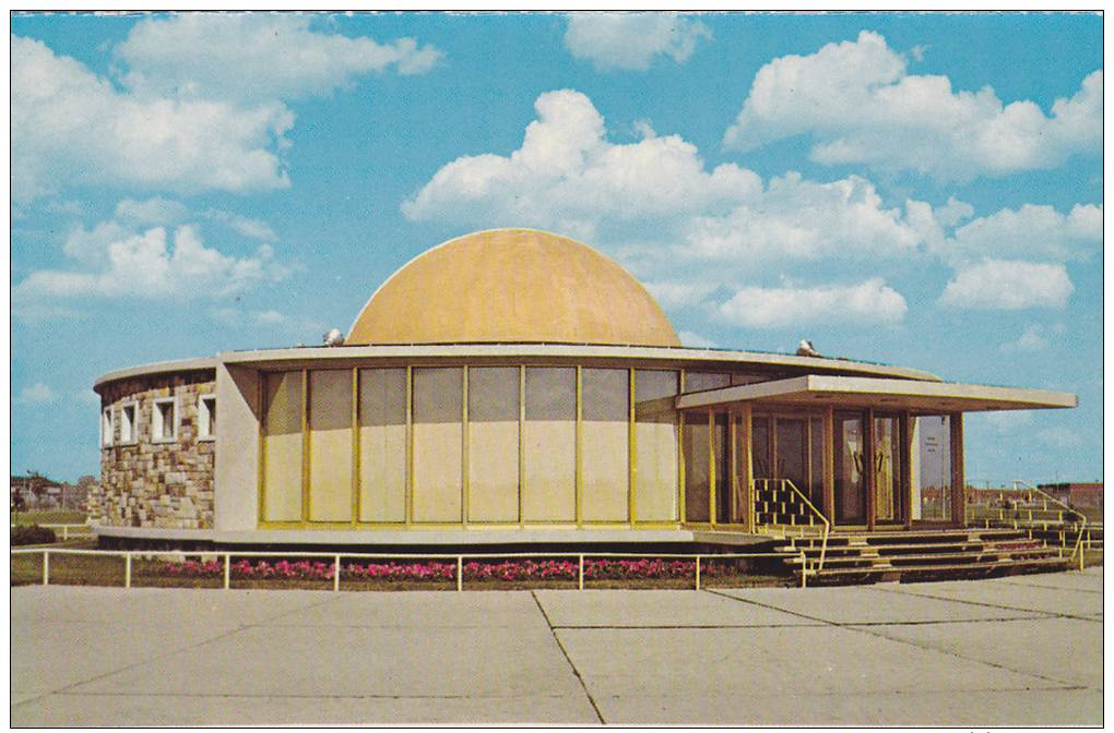 Queen Elizabeth Planetarium At Coronation Park, Edmonton,  Alberta, Canada,  40-60s - Astronomie