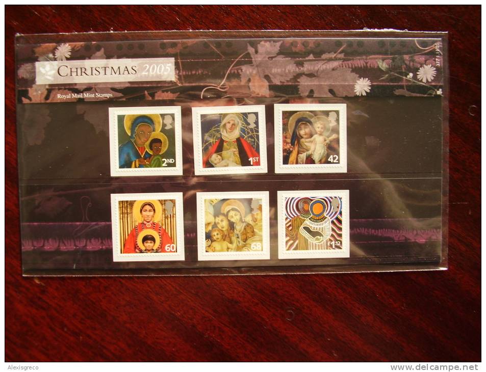 GREAT BRITAIN 2005 CHRISTMAS PRESENTATION PACK No.377. - Presentation Packs