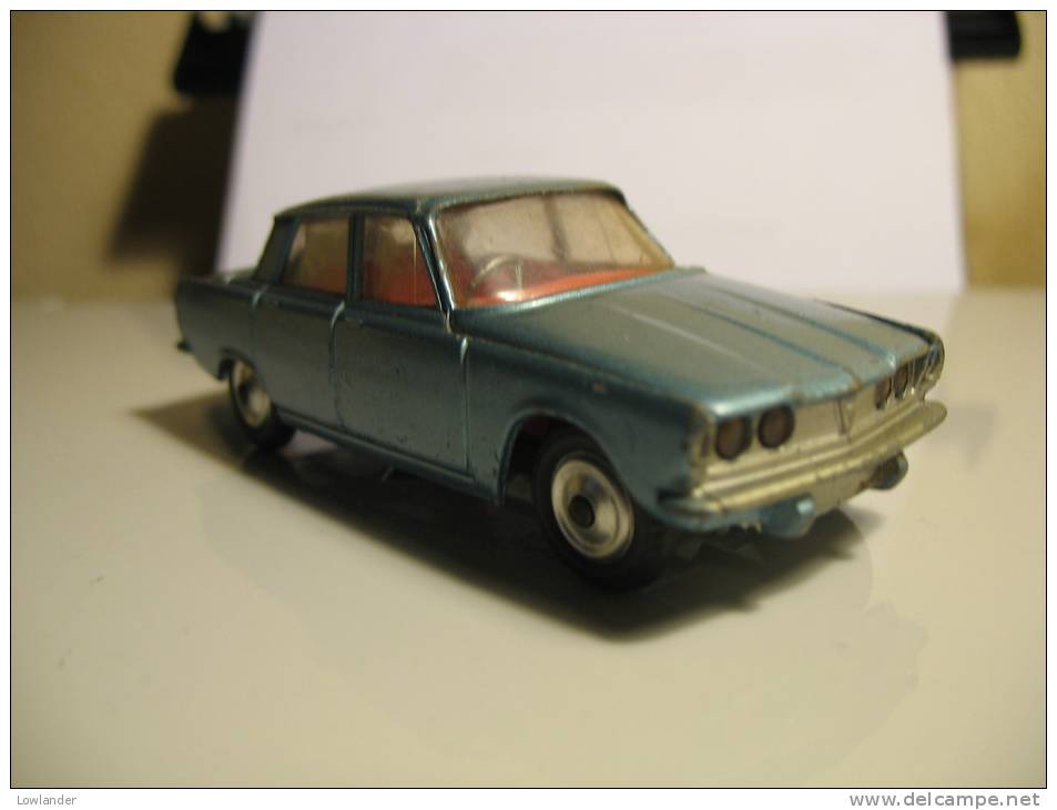 CORGI TOYS 252 ROVER 2000 - Corgi Toys