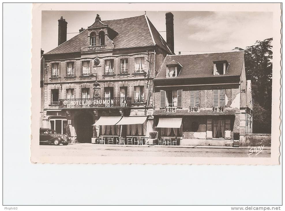 VERNEUIL-sur-AVRE  - 27 -  Hôtel Du Saumon - Verneuil-sur-Avre