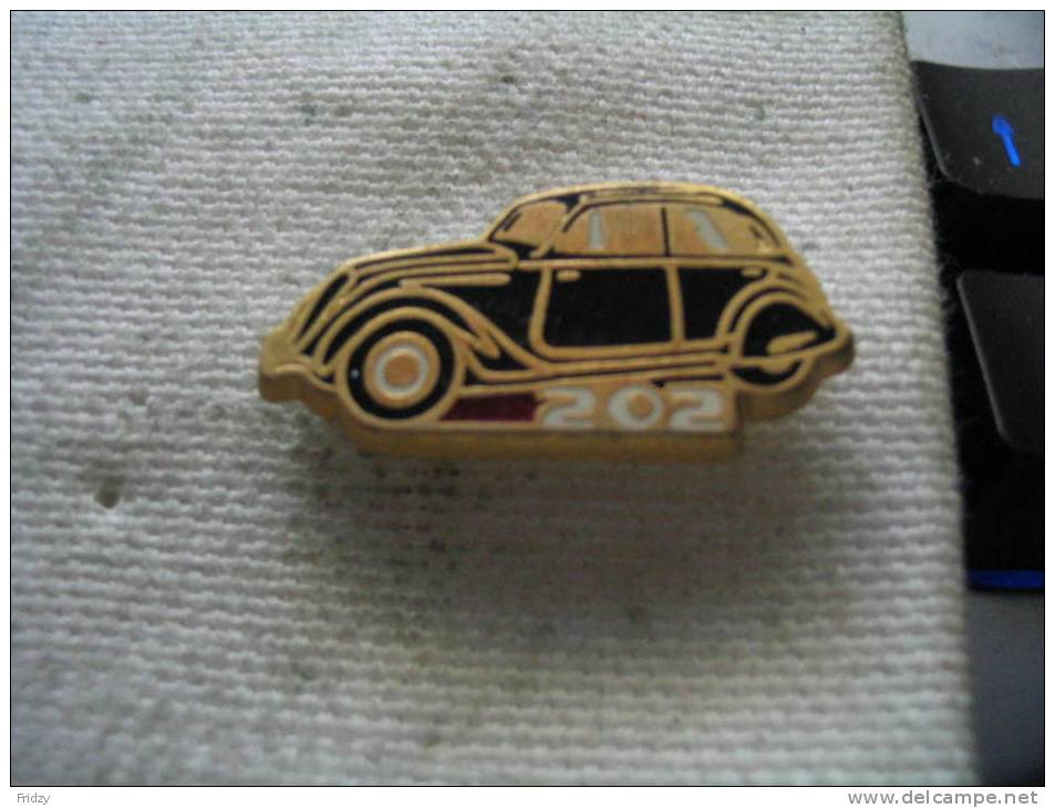 Pin´s Automobile Peugeot 202 - Peugeot