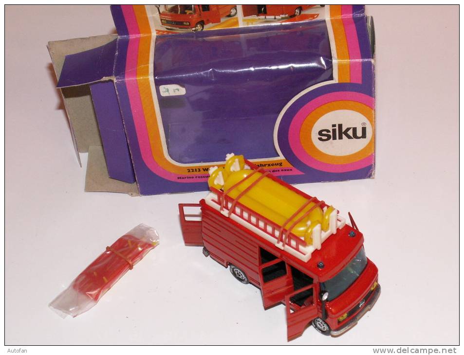 Véhicule Miniature De Pompiers - Siku
