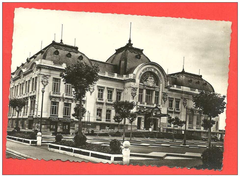 TROUVILLE, Le Casino - Trouville